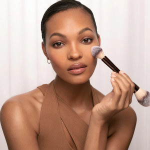 Veil™ Translucent Setting Powder - Talc Free - Bajo Pedido