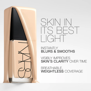 Light Reflecting Skin Improving Medium Coverage Foundation with Cacao Peptides - Bajo Pedido