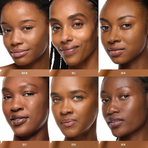 SurrealSkin® Natural Finish Foundation - Bajo Pedido