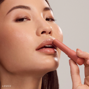 Find Comfort Lip Butter Balm + Overnight Mask with Hyaluronic Acid Butter