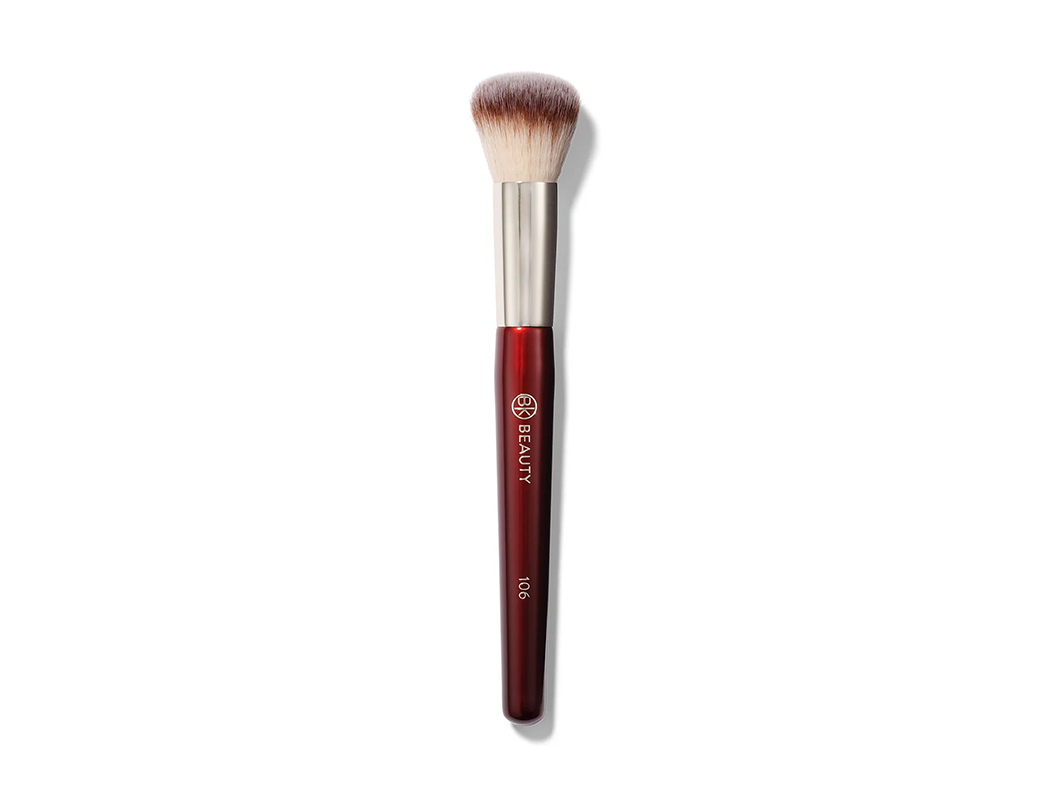 106 Round Foundation Brush