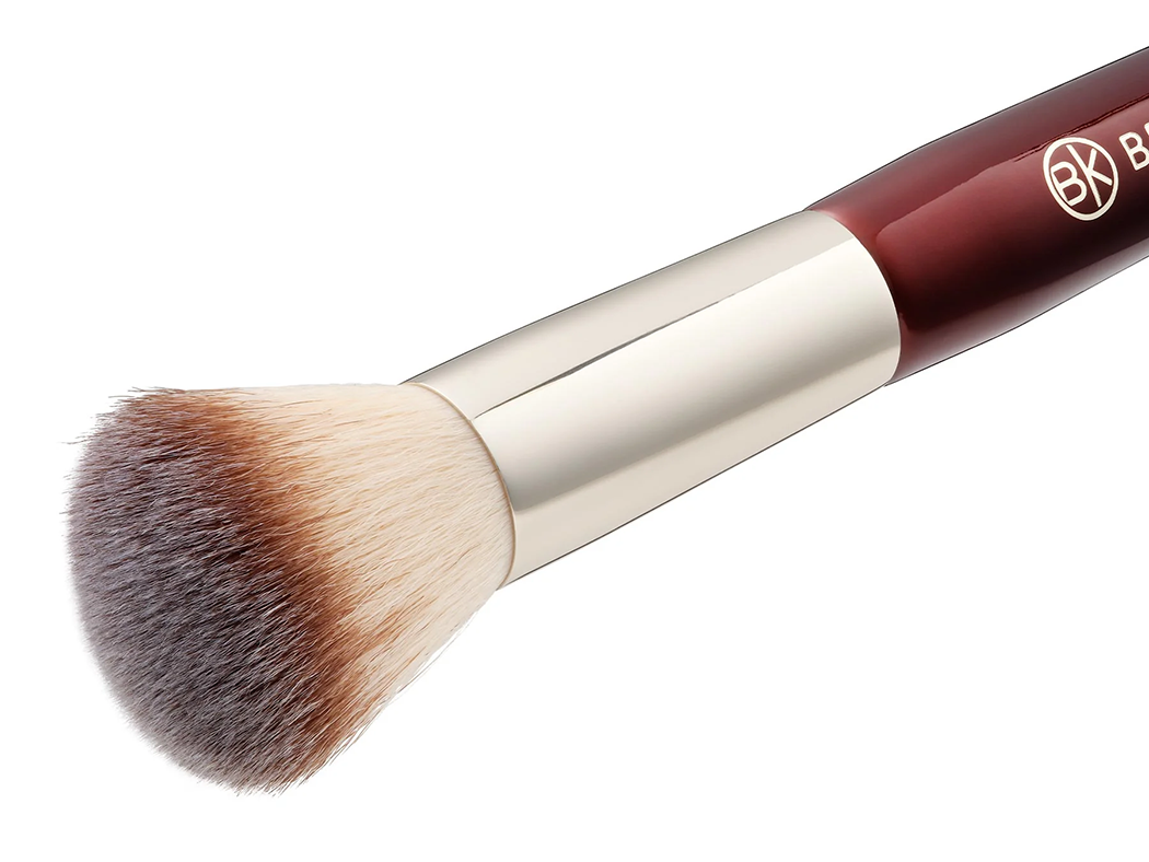 106 Round Foundation Brush